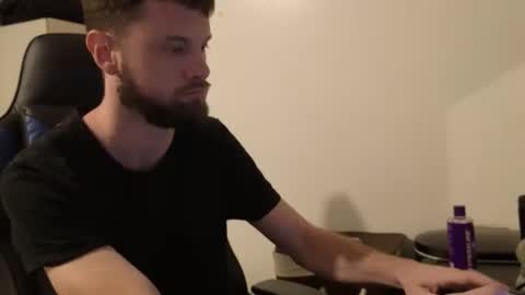 Snapshot of talenjames chatting on November 2025 09:37:02 PM Talen James online show from November 2025 09:37:02 PM