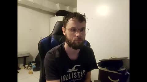 Snapshot of talenjames chatting on December 2025 01:44:02 AM Talen James online show from December 2025 01:44:02 AM