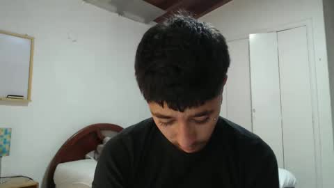 talhi_ online show from December 2024 02:10:02 PM