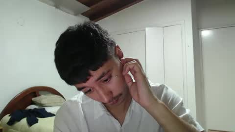 talhi_ online show from December 2024 01:26:01 AM