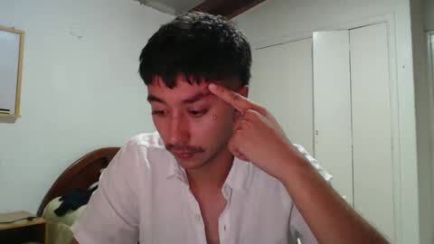 talhi_ online show from December 2024 04:27:02 AM