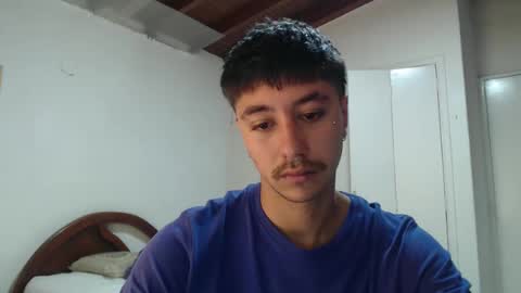 talhi_ online show from December 2024 05:29:02 PM