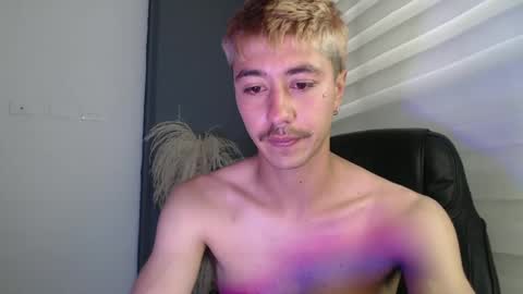 talhi_ online show from February 2025 07:53:02 PM