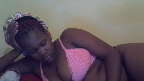 Snapshot of taliah254 chatting on February 2025 06:59:01 PM taliah254 online show from February 2025 06:59:01 PM