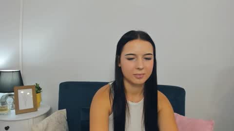 Snapshot of taliasensitive chatting on September 2025 03:23:02 PM taliasensitive online show from September 2025 03:23:02 PM