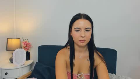 Snapshot of taliasensitive chatting on September 2025 11:12:01 AM taliasensitive online show from September 2025 11:12:01 AM