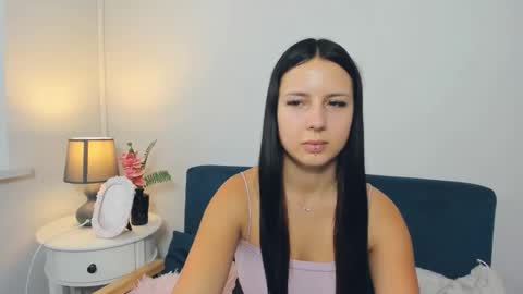 Snapshot of taliasensitive chatting on October 2025 10:35:01 AM taliasensitive online show from October 2025 10:35:01 AM