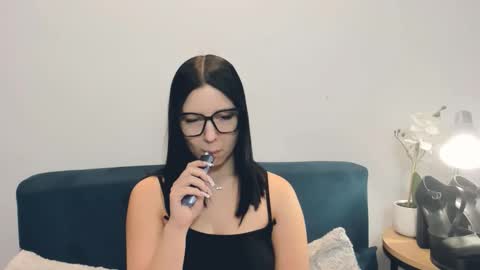 Snapshot of taliasensitive chatting on February 2026 10:12:01 AM taliasensitive online show from February 2026 10:12:01 AM