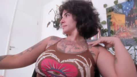 Snapshot of talimajid chatting on December 2025 12:15:02 AM Tali Majid online show from December 2025 12:15:02 AM