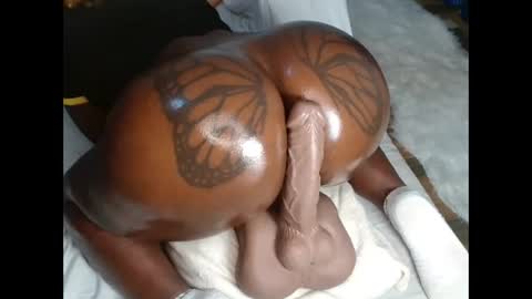 Snapshot of talisha254 chatting on February 2025 01:54:02 PM butterflyass online show from February 2025 01:54:02 PM