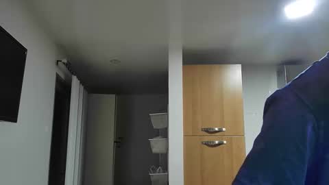 talktome4 online show from December 2025 03:00:01 AM