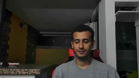 talktome4 online show from April 2026 09:34:03 PM