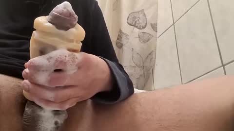 Snapshot of tall6feet7inch chatting on February 2025 07:59:01 AM tall6feet7inch online show from February 2025 07:59:01 AM