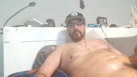 talllatino310 online show from February 2026 10:29:01 PM