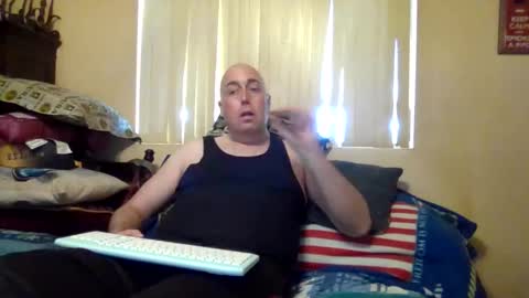 tallveteran1987 online show from April 2026 08:03:02 PM