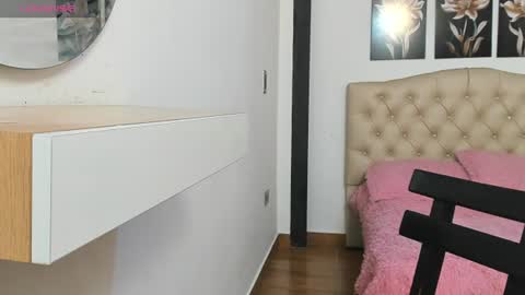 Hi im sara online show from June 2026 12:50:02 PM