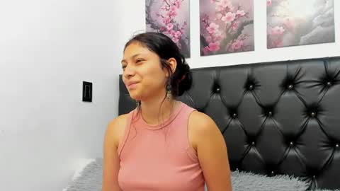 Hi im sara online show from June 2026 01:00:02 PM