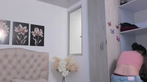 Hi im sara online show from July 2026 01:10:02 PM