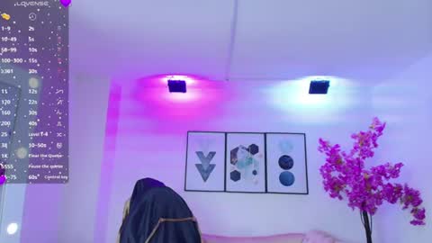 Snapshot of tamara_slimx chatting on June 2026 03:29:02 AM Tamara online show from June 2026 03:29:02 AM