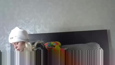 Snapshot of tamesbury chatting on November 2025 02:43:01 AM tamesbury online show from November 2025 02:43:01 AM