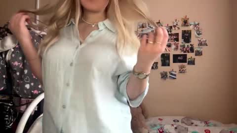 Amy online show from February 2026 08:49:01 AM