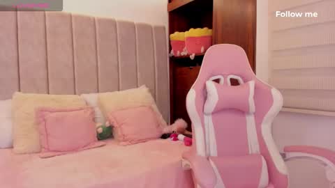 Tammy online show from September 2025 09:37:02 PM