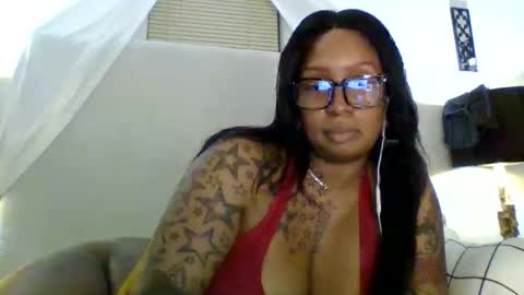 Tammygold online show from December 2025 01:35:02 AM