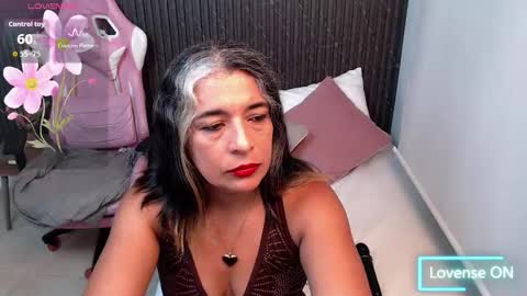 Tammy Lynn online show from October 2025 11:19:01 AM