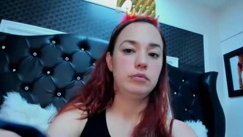 Tammara  online show from December 2024 04:42:01 AM