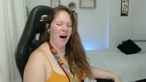 Snapshot of tamy_shine87 chatting on January 2025 11:16:02 PM Im Samy online show from January 2025 11:16:02 PM