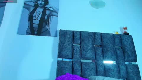 Tania online show from May 2026 09:05:02 AM