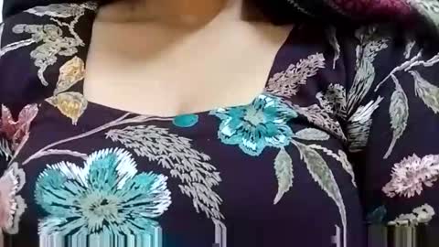 taniya_roy4628 online show from February 2026 03:10:01 AM