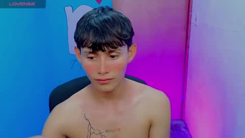 Andres online show from April 2026 03:37:01 AM