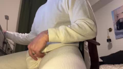 Snapshot of tankguyusa chatting on December 2024 02:52:02 PM Tank Guy online show from December 2024 02:52:02 PM