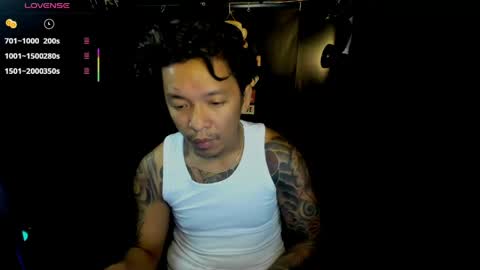 Snapshot of tannedskinmatty chatting on May 2026 11:44:01 PM Matty online show from May 2026 11:44:01 PM