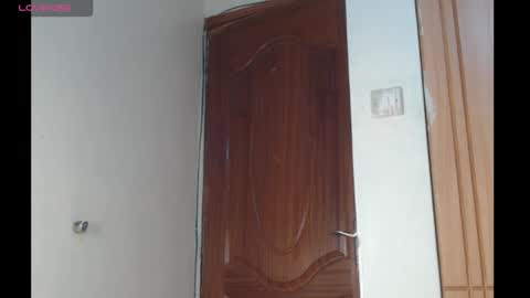 tania online show from February 2026 09:24:01 PM