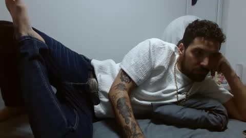 Snapshot of tap_hand2 chatting on March 2025 11:49:02 PM jimmy online show from March 2025 11:49:02 PM