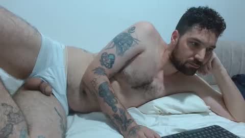 Snapshot of tap_hand2 chatting on November 2025 09:39:01 AM jimmy online show from November 2025 09:39:01 AM