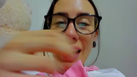 Tara online show from March 2026 02:39:01 AM