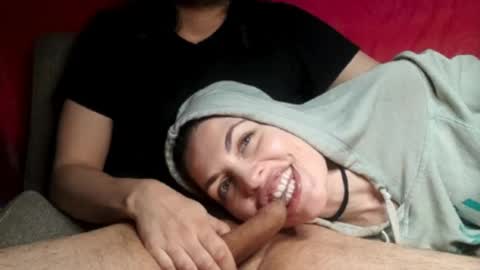 Snapshot of tarian_xxx chatting on December 2024 09:40:02 AM T J online show from December 2024 09:40:02 AM