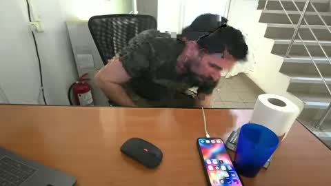 tarkan198 online show from February 2025 10:18:01 AM