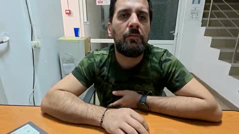 tarkan198 online show from March 2025 09:22:01 PM