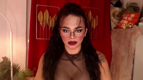 tashaa online show from November 2025 12:49:01 PM