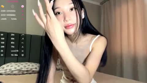 Snapshot of tashinadoncaster chatting on September 2025 07:19:01 AM Viola online show from September 2025 07:19:01 AM