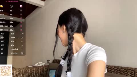 Snapshot of tashinadoncaster chatting on November 2025 04:13:02 AM Viola online show from November 2025 04:13:02 AM