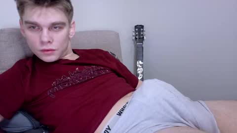 tasteithorny online show from April 2026 01:08:01 AM
