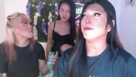   online show from January 2025 11:01:01 AM