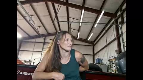 tastypeach6989 online show from April 2026 04:42:02 PM