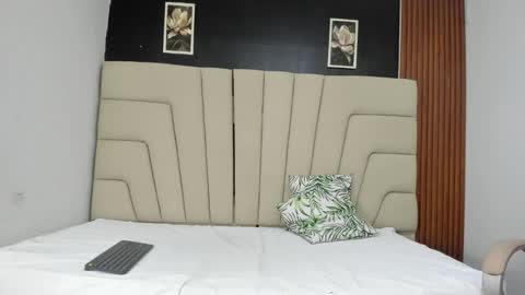 Snapshot of tati_galeano chatting on November 2025 11:10:01 AM tati_galeano online show from November 2025 11:10:01 AM