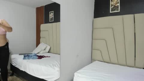 Snapshot of tati_galeano chatting on November 2025 10:59:02 AM tati_galeano online show from November 2025 10:59:02 AM